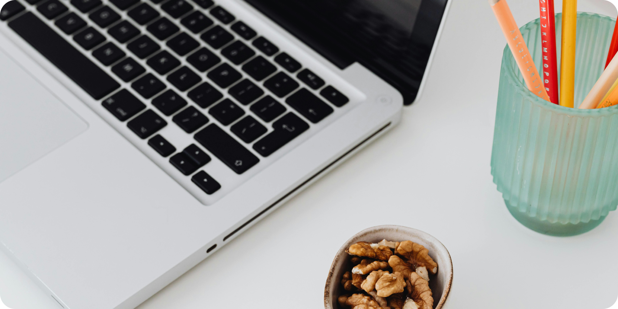 A List of Healthy Snack Ingredients to Boost Productivity at Work